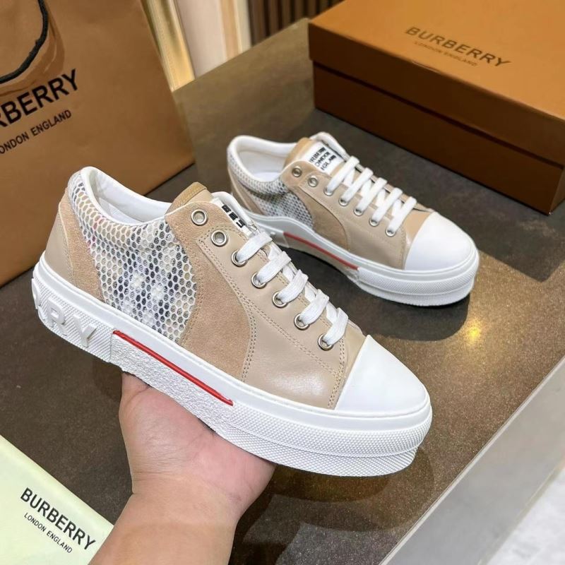 Burberry Low Shoes